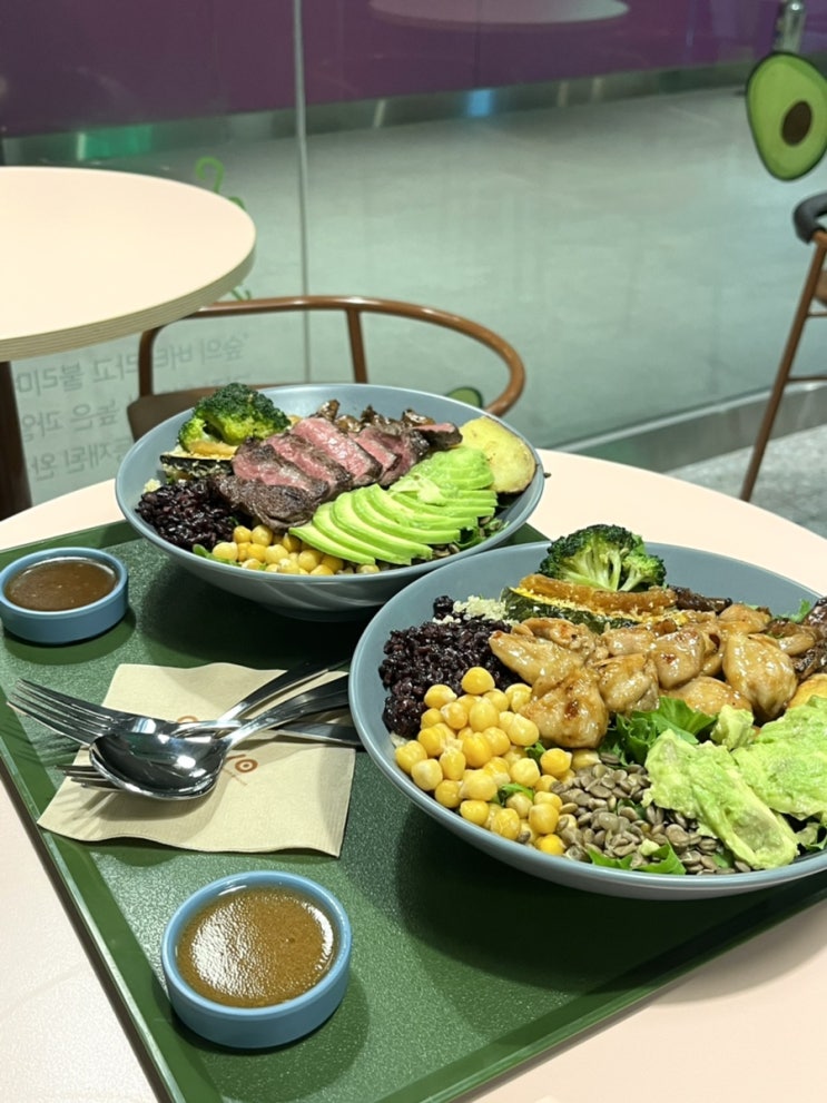  여의도 샐러드 더현대맛집 알라보 가성비 점심 메뉴 추천! / 여의나루역 맛집