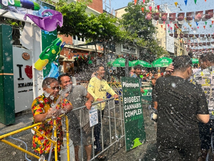  [태국] 방콕 3일차 / 송크란 축제 기간 방콕 여행 / 카오산로드에서 송크란 즐기기