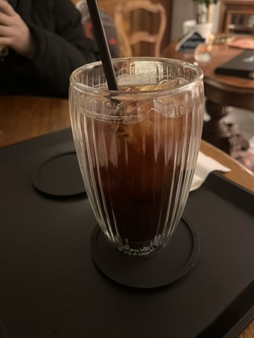  [서울/이태원] 프랑스인 가족이 운영하는 예쁜 인테리어의 카페 겸 브런치 집 :: 에스파쎄 프랑세