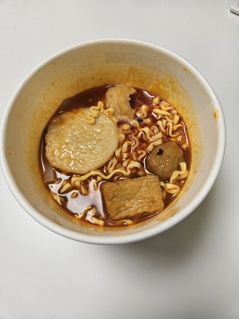 편의점 꿀조합 진짬뽕+오뎅탕 = 오(뎅)진짬뽕 추천!