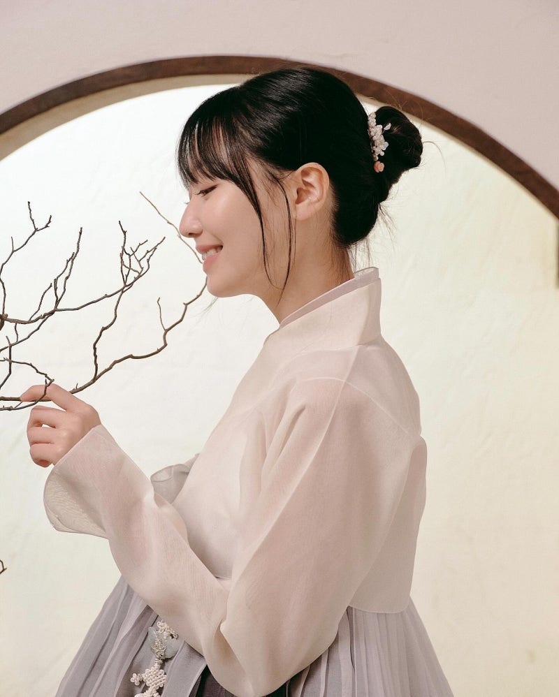 [러블리즈 류수정] 단아하고 우아한 한복입은 수정아씨