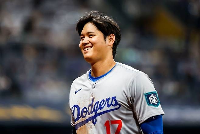 <b>오타니</b>의 다사다난 MLB 서울시리즈, 아내 공개·<b>통역</b> 해고…