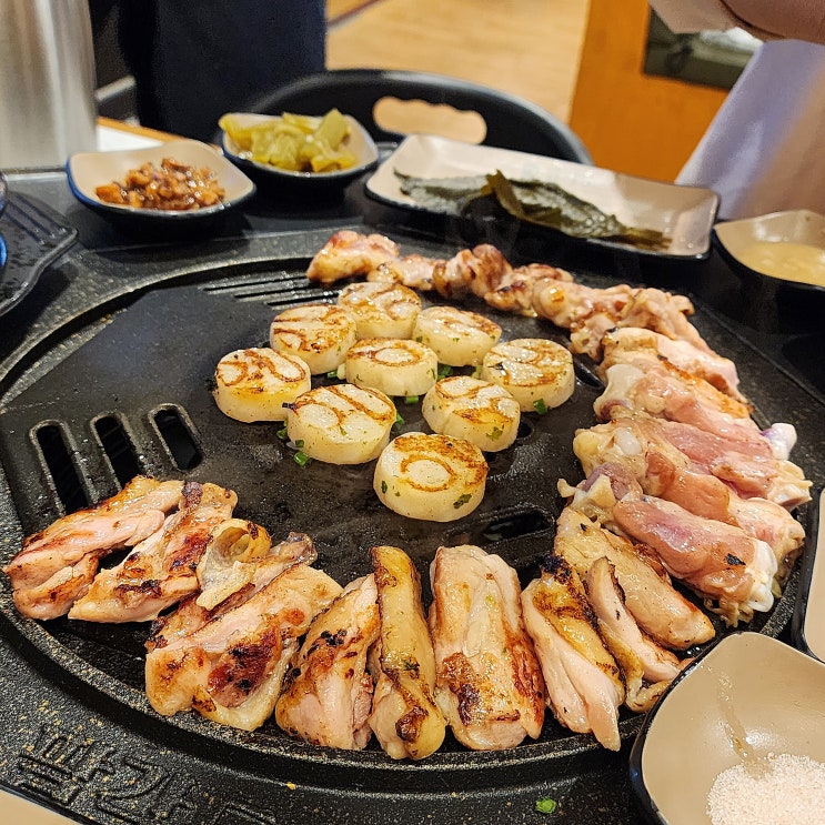  부천시청역 육즙폭발 닭갈비와 닭목살이 있는 맛집 팔각도