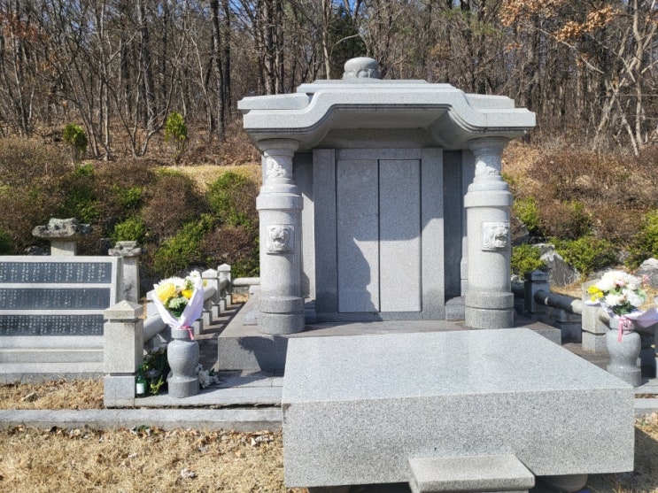  2024년 김천시 봉산면 광천리 파묘후 화장2기 가족 납골당안치 고인돌장의사 #김천장의사 #구미장의사 #선산장의사 #상주장의사 #성주장의사 #문경장의사 #영동장의사 #황간장의사