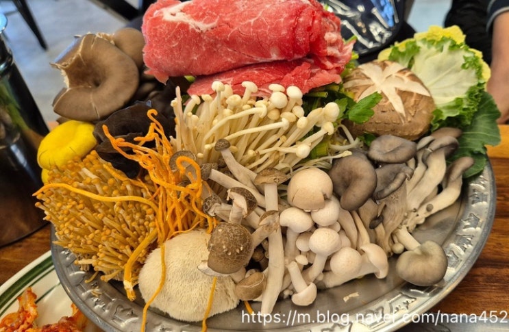  광릉수목원 근처 맛집 아기랑 가기 좋은 원앙칼국수 포천 맛집 버섯샤브칼국수 추천