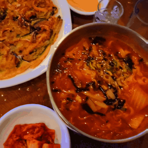  서면 조선 칼국수: 부산 맛집, 서면 맛집(feat. 해물파전, 김치 칼국수, 내돈내산 후기)