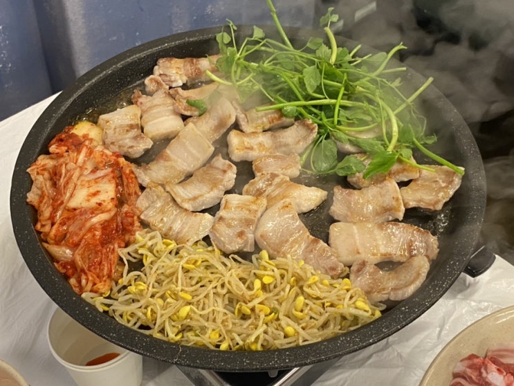  영통역맛집 미나리삼겹살 찐맛집 은하식당(위치, 주차, 메뉴)