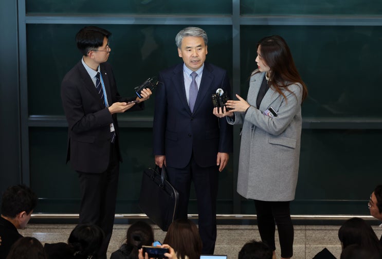 (뉴스인)<b>공수처</b> "<b>이종섭</b> 소환... 충분치 않아 소환 <b>당분간</b> 어려워"