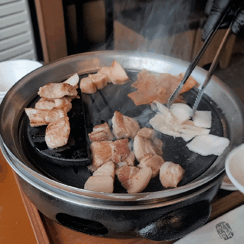  청라 커널웨이 고기맛집은 7가지 소스와 즐기는 고반식당 청라점