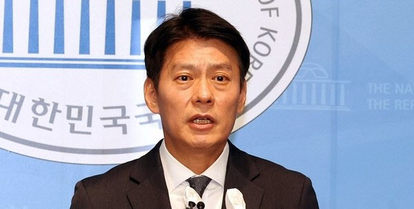 민주당, 조수진 사퇴한 서울 강북을에 ‘<b>친명</b>’ <b>한민수 공천</b>