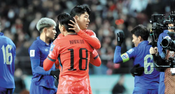 축구대표팀 태국전 1-1 무승부로 드러난 현주소 - 북중미 월드컵 예선 26일 태국 원정 “대가리 박고 뛰어” 축구대표팀 태국전 1-1 무승부로 드러난 현주소 - 북중미 월드컵 예선 26일 태국 원정 “대가리 박고 뛰어”