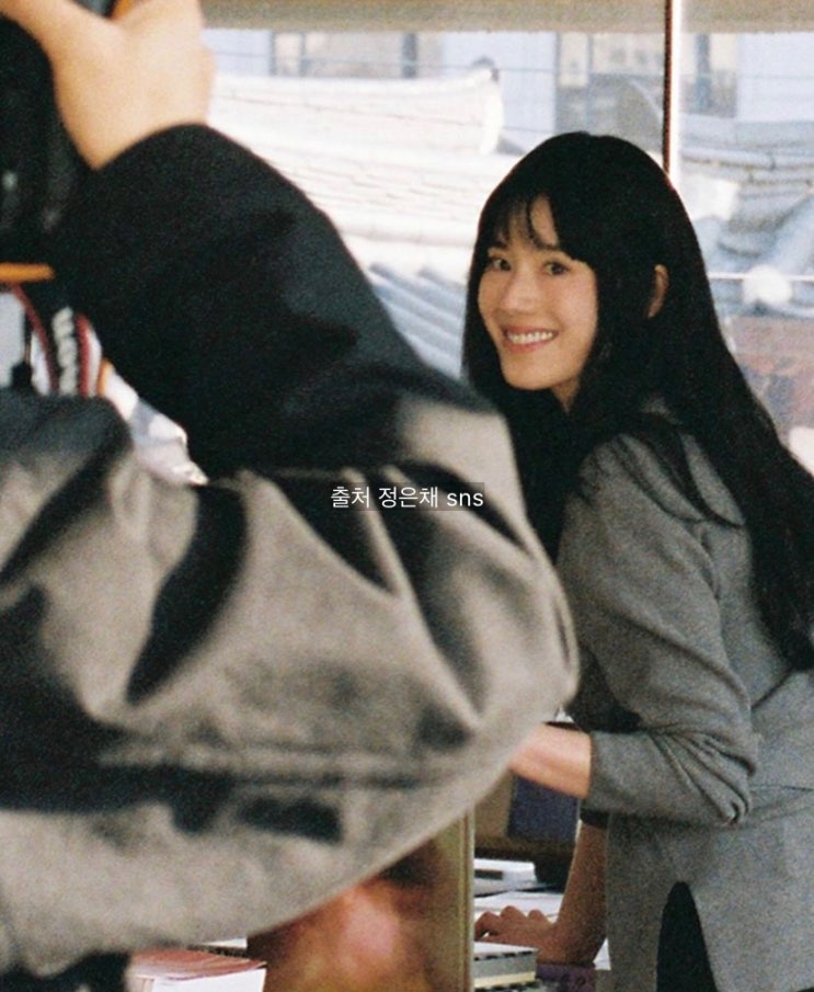 <b>정은채</b> 김충재 열애 공개 가수 정준일 카세 료 과거 무슨일... 