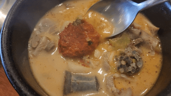  마곡 순대국 진한 국물 일품인 강창구찹쌀진순대 마곡점