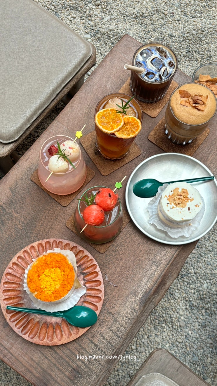  나트랑 시내 카페 올라카페 메뉴추천 [ola cafe]