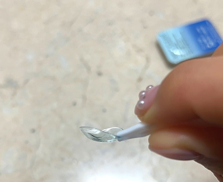  투명렌즈추천 하루종일 촉촉한 윙크클리어 에어플러스 데일리렌즈