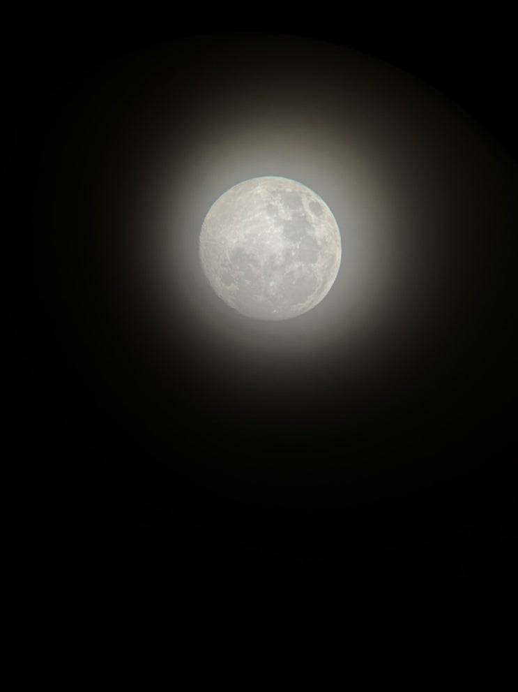 구름이 낀 밤, 달 관측 일기