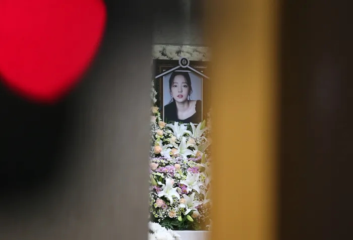 죽어야 가족입니까…여전히 파렴치한 부모들 죽어야 가족입니까…여전히 파렴치한 부모들