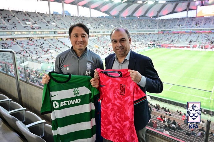 대한축구협회와 스포르팅... 체결 : <b>유소년 축구 발전</b>의 새... 