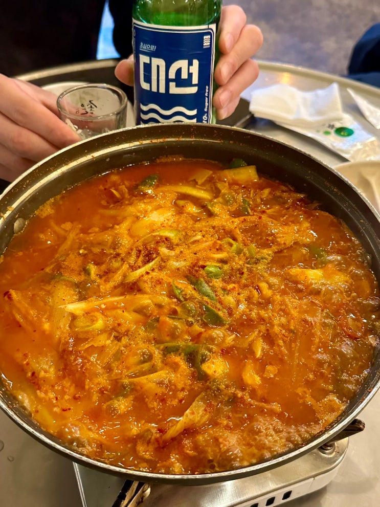  부산 당감동 막끌리네 김치찌개 가성비 실내포차 맛집 후기