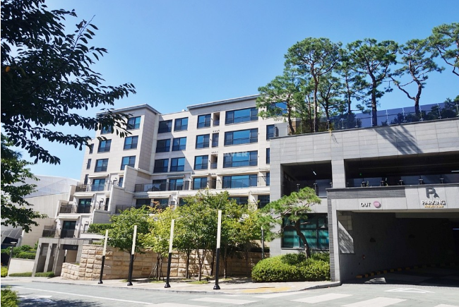  한남더힐  65평형 전세48억 입주 협의