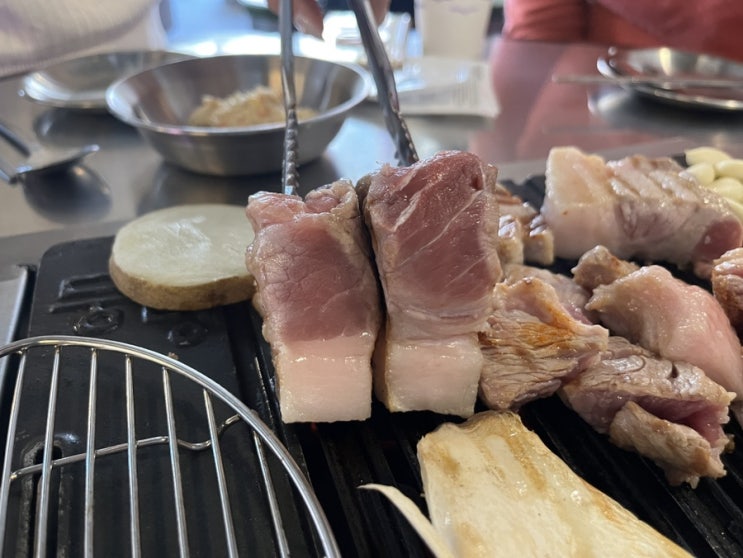  [동암역 맛집] 육즙이 가득한 고기가 있는 뭉텅 동암점 (한접시, 시나몬 껍데기, 표고버섯밥)