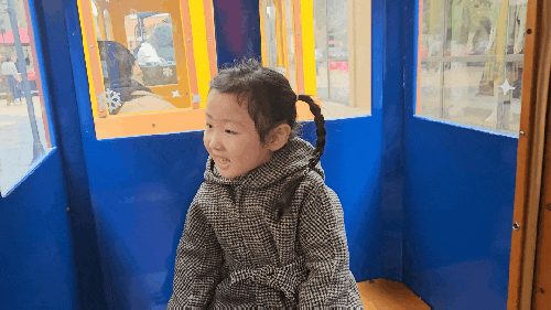  주말이라 부산 프리미엄아울렛가서 제대로 즐기고온 빠꾸