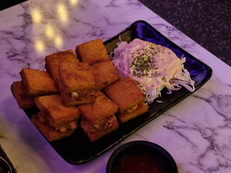 서면단체술집 두꺼비로멘스 단체모임 하기 좋은 멘보샤 + 오뎅탕 안주맛집 후기
