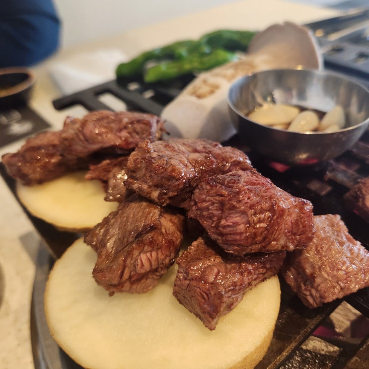  강남 청담 맛집 소고기 퀄리티가 좋은 '백송한우'