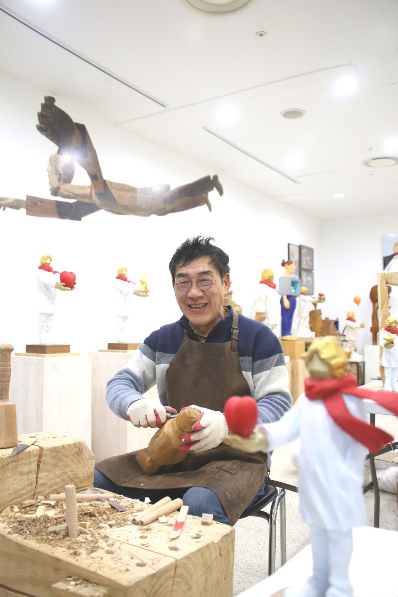 이사람_조각가 이상헌