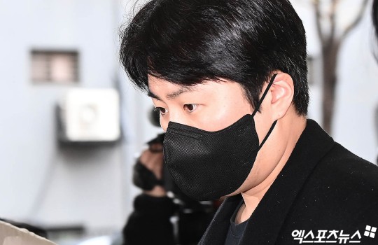 '음주운전 <b>바꿔치기</b>' <b>이루</b>, <b>항소심도</b> 집행유예 [엑's 현장]