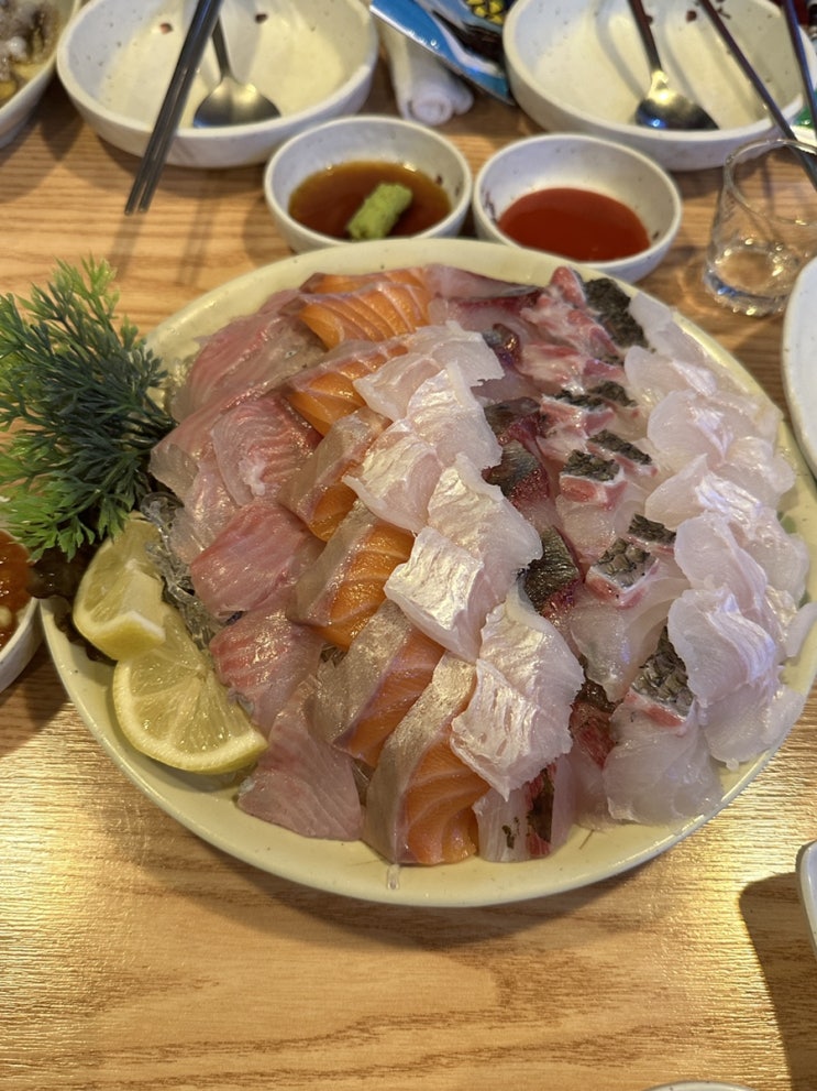  홍대 맛집 - 바다회사랑, 토리비