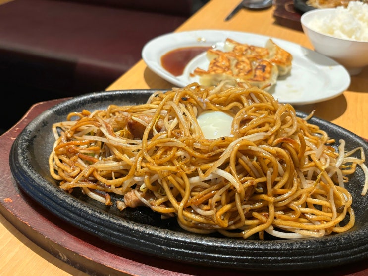  후쿠오카 텐진 간단 점심 가성비 맛집 야끼소바 쇼후렌 와나타베도리점