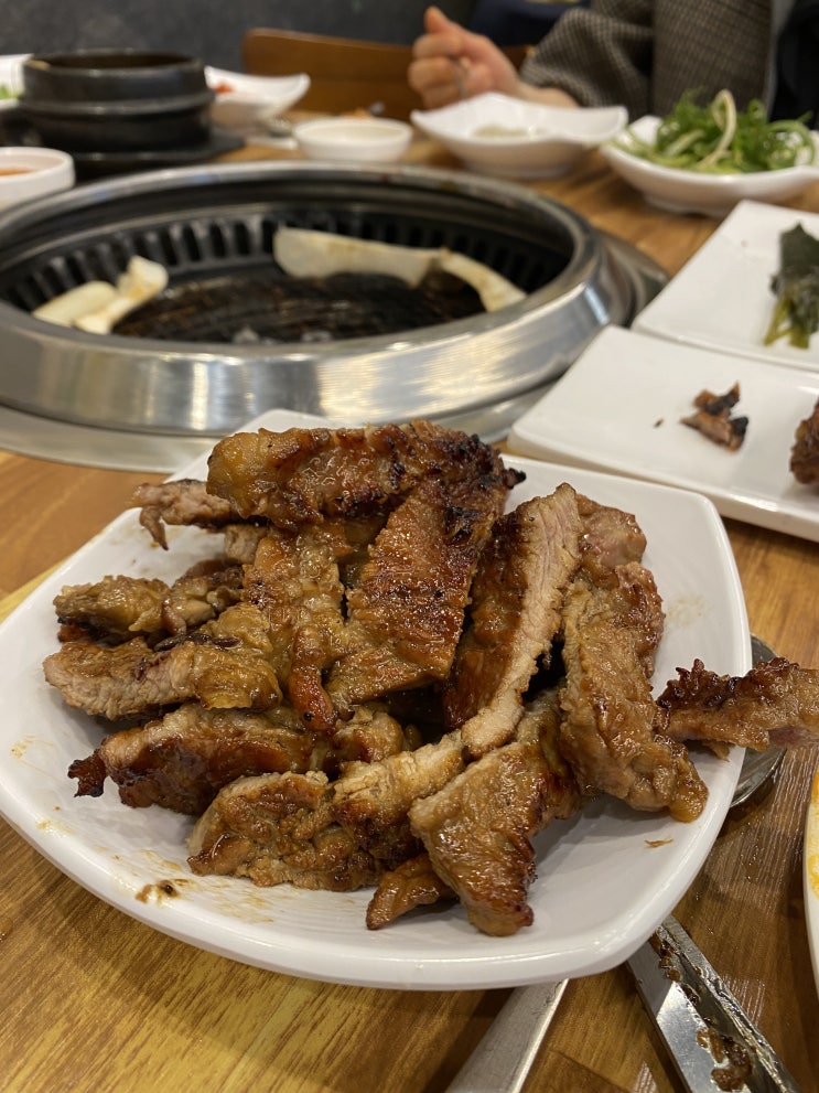  <익산 모현동 신상맛집 솔가숯불갈비 모현점> 익산 모현동 회식 룸식당 가족모임 돼지갈비 맛집