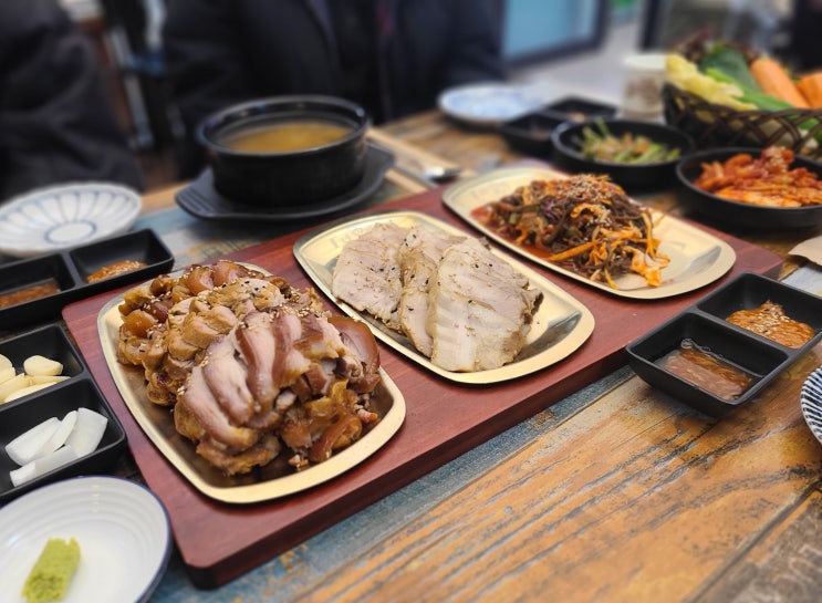  애견동반 가능한 송도 족발 맛집 '더족발 송도신도시점' 리뷰