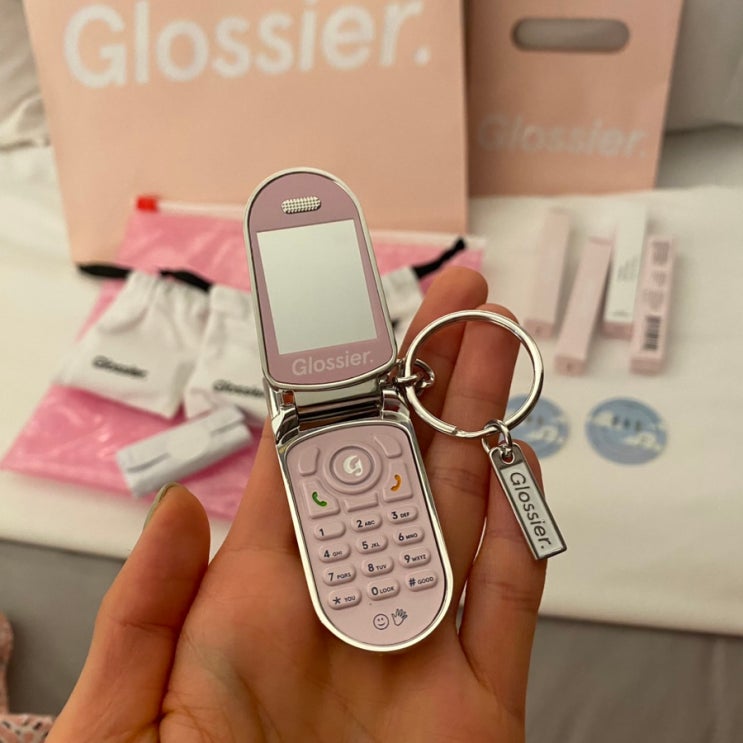  LA 멜로즈거리 쇼핑리스트 글로시에 glossier _ 키링, 립글로스, 향수 등 행복만땅 하루