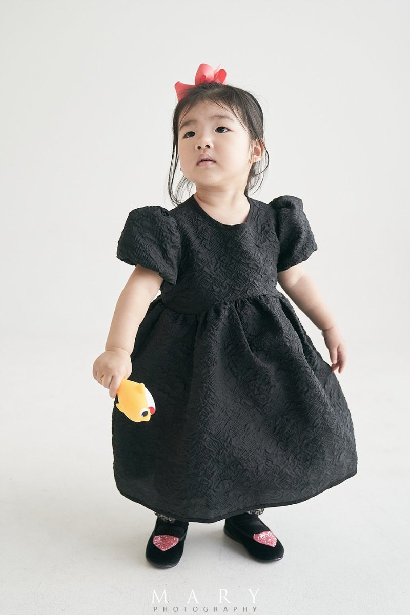 베네베네 밀키드레스/ 두돌 아기 기념일 드레스 추천/ 베네베네 벌룬드레스