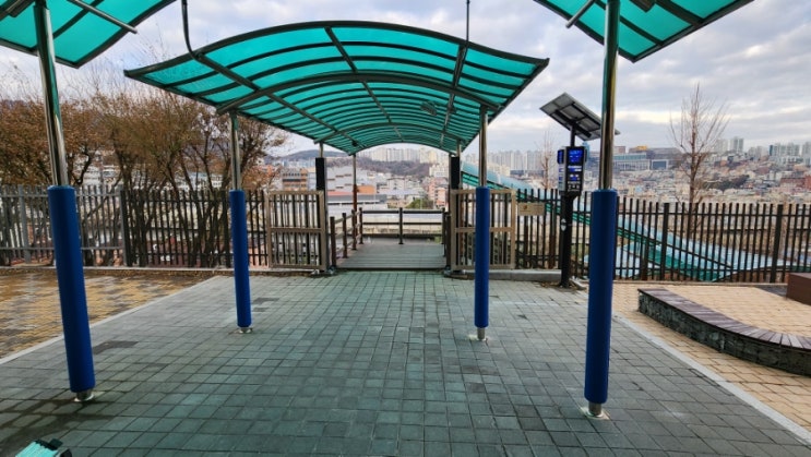  교육안전인증을 대비하신다면 안전쿠션 설치로 더욱 안전한 교육시설을 만들어주세요~