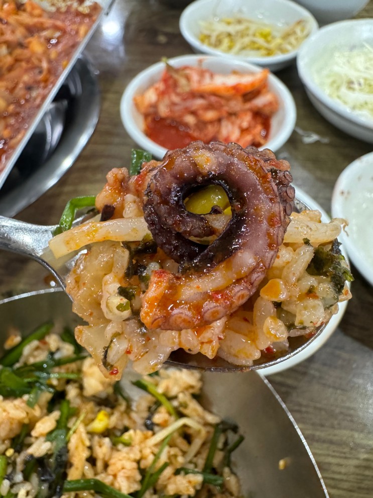 김해공항근처맛집 부산 조방낙지코다리찜 저렴한 한식 식당 매콤한 낙곱새 후기