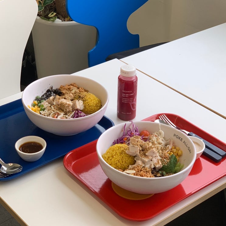  혜화포케 맛집 포케올데이 대학로점 리뷰 : 커스텀 샐러드 주문이 매력적