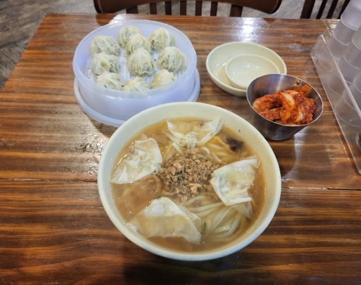 독특하지만 계속 땡기는 교자의맛- 명동교자 - 서울맛집 내돈내산 솔직리뷰 독특하지만 계속 땡기는 교자의맛- 명동교자 - 서울맛집 내돈내산 솔직리뷰