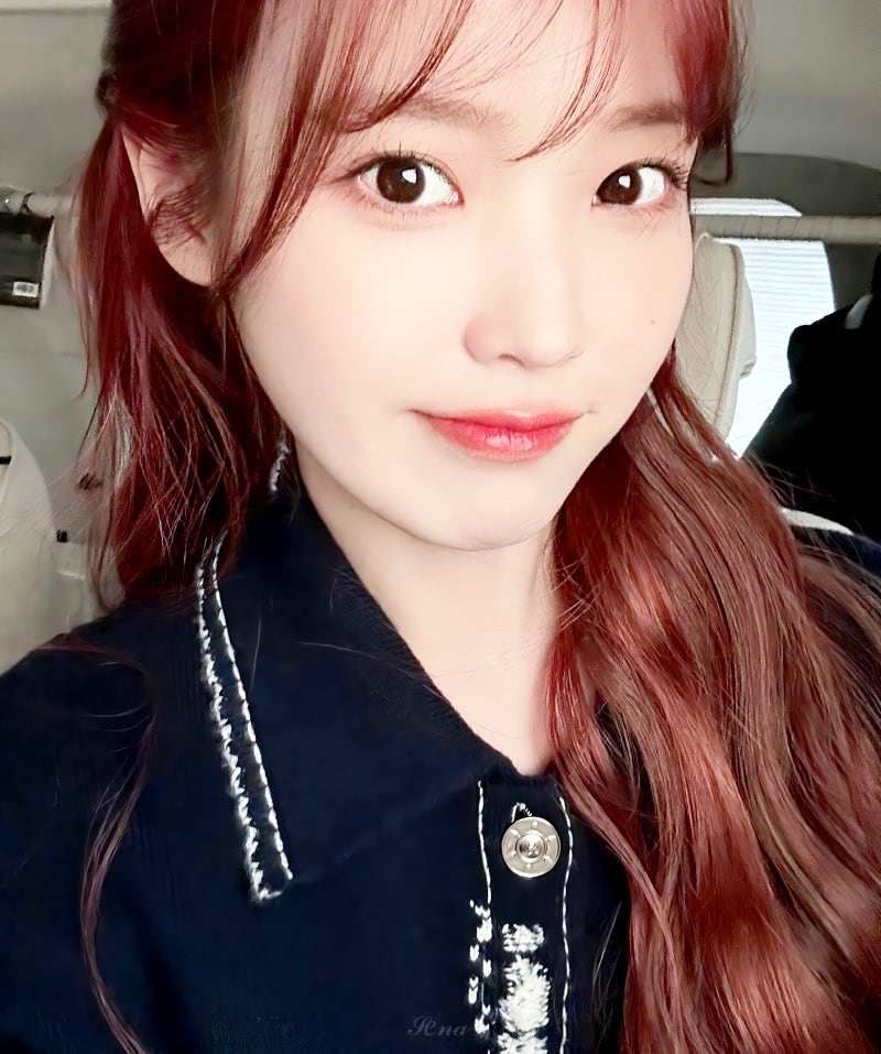 240327 아이유 '빠더너스' 문상훈 유튜브 채널 출연!! '오지 않는 당신을 기다리며' 인터뷰 영상....