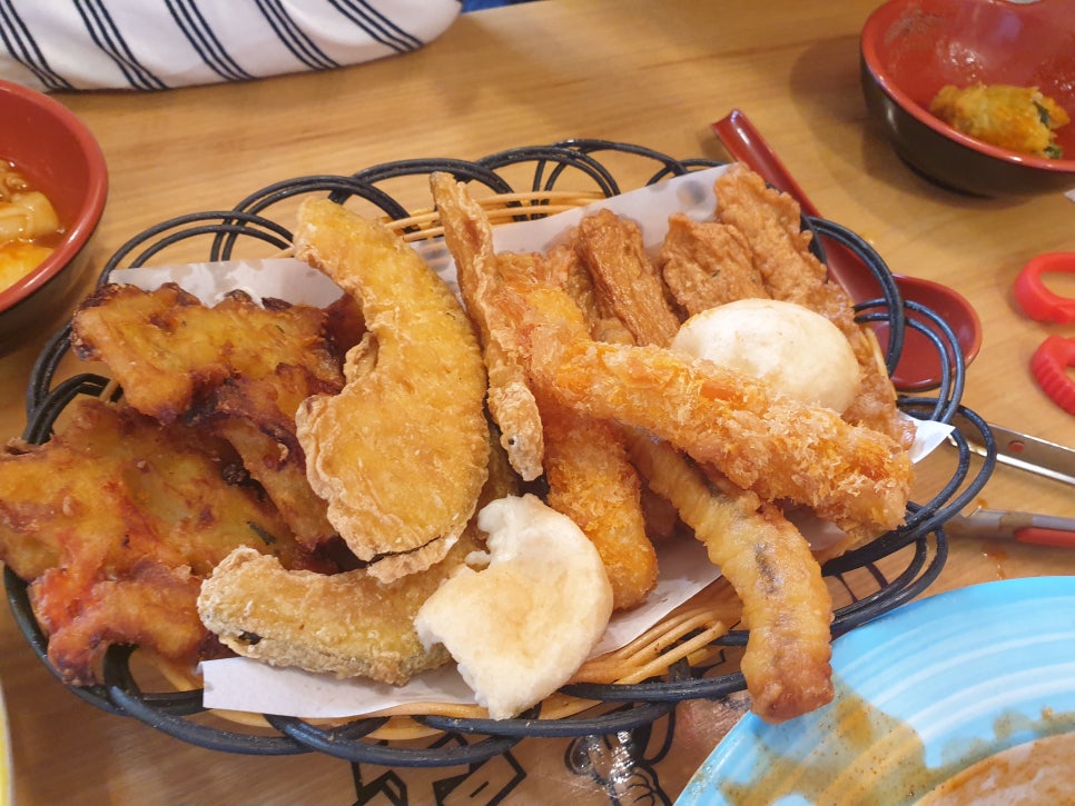Sinchamtteokboki Hwawonmyeonggokjeom photo 5