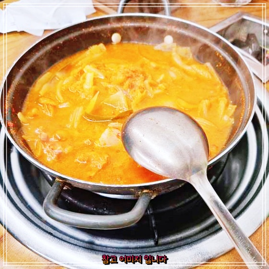  전현무계획 김치두루찌개 곽튜브 송해나 광화문 서울시청 오양식관 추천 가게 직화제육 계란말이 리뷰 후기 별점 정보