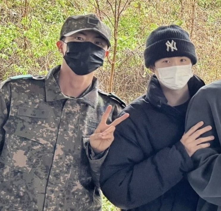 [방탄소년단 BTS 진 & <b>슈가</b>] 윤기 <b>훈련소</b> 입소하는 일정에 맞춰... 