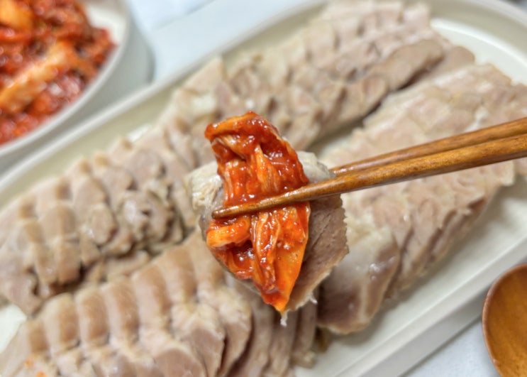 보쌈맛집 맛깔 보쌈수육과 보쌈김치 배송 후기