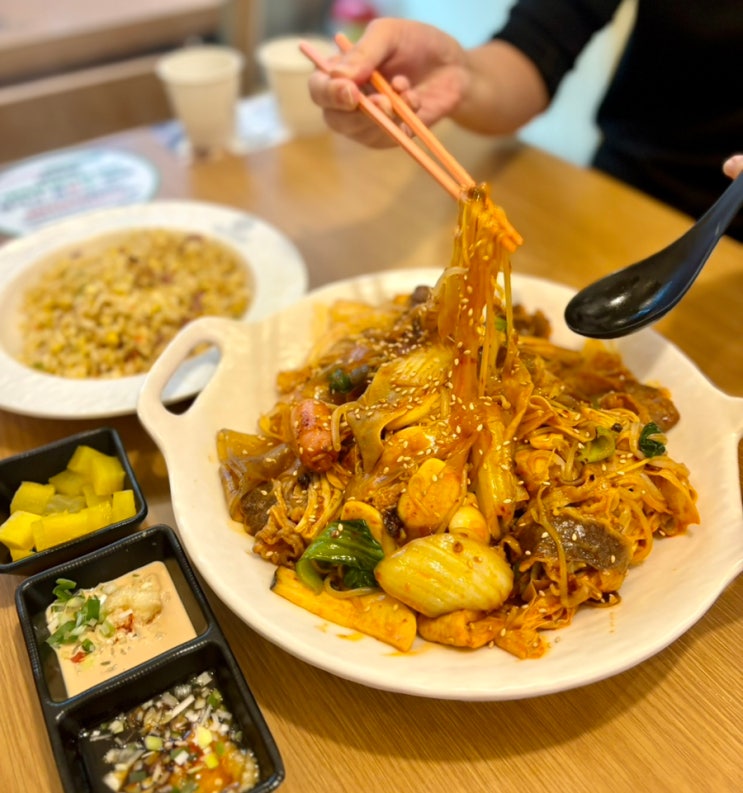  부산 진구 서면 마라섬 마라샹궈 재료 맵기 소고기 추가 계란볶음밥