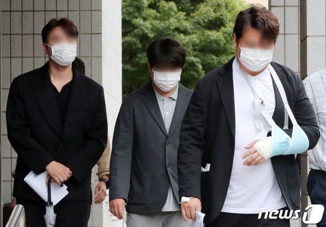청담동 주식 부자, <b>이희진</b>·이희문 형제, 가상화폐 <b>사기 혐의</b>로... 