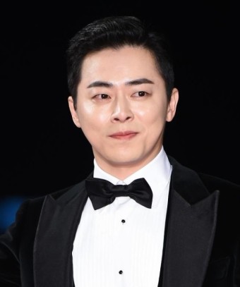 <b>조정석</b>, <b>신인가수</b>로 데뷔.. <b>쇼케이스</b> 녹화 진행