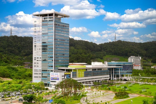  전남지역 공직유관단체장과 기초의원들 재산 변동사항 공개, 251명 재산 평균액 7억 5천만 원