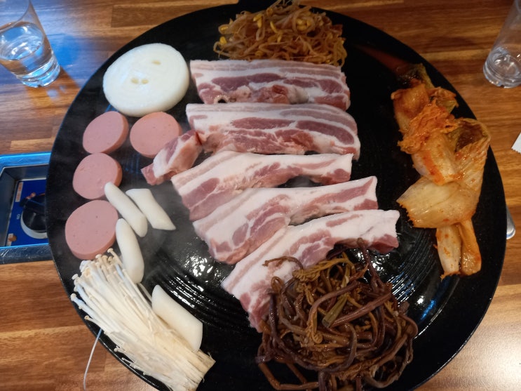[맛집 소개] 경기도 남양주시 퇴계원 '왕식당솥뚜껑삼겹살'(삼겹살 등 돼지고기 맛집)